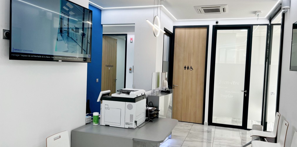 Centre dentaire Medical Smile bloc chirurgie