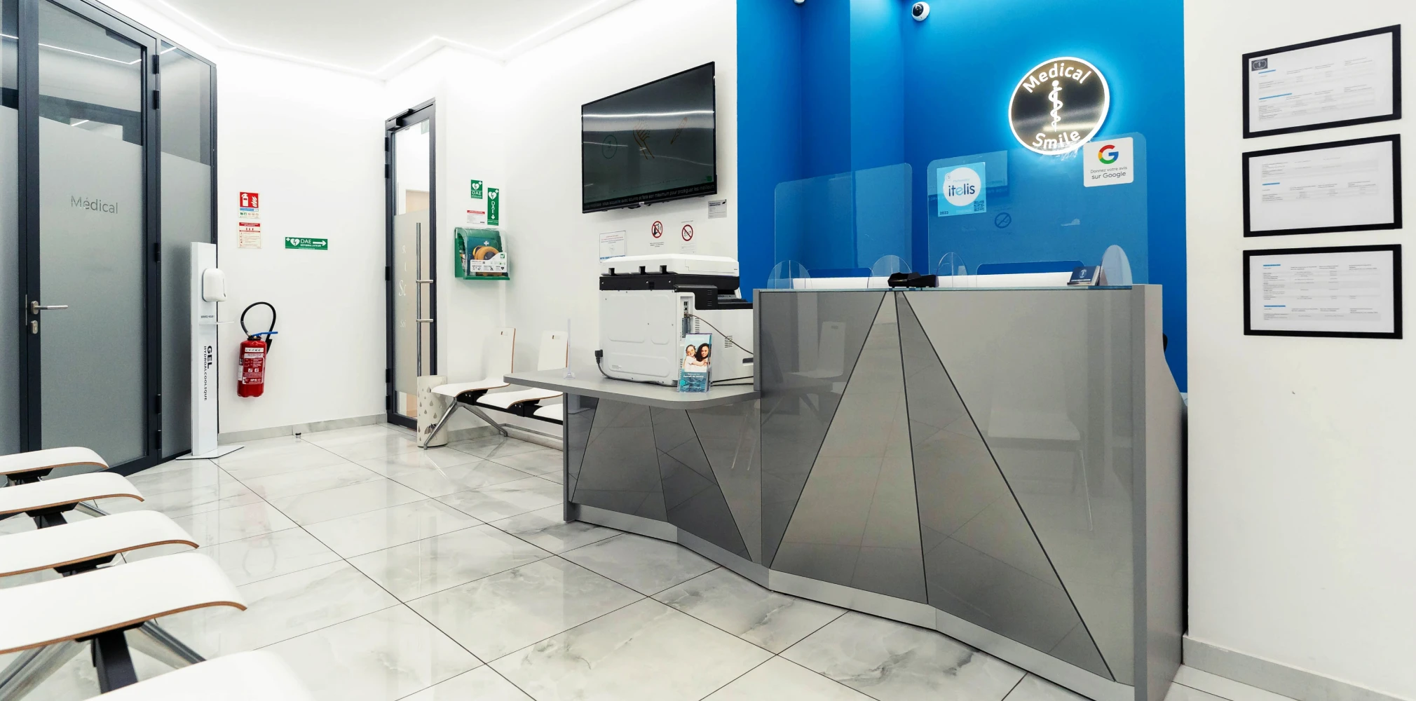 Salle d'accueil au Centre Médico-dentaire Chartreux à Marseille, Médical Smile